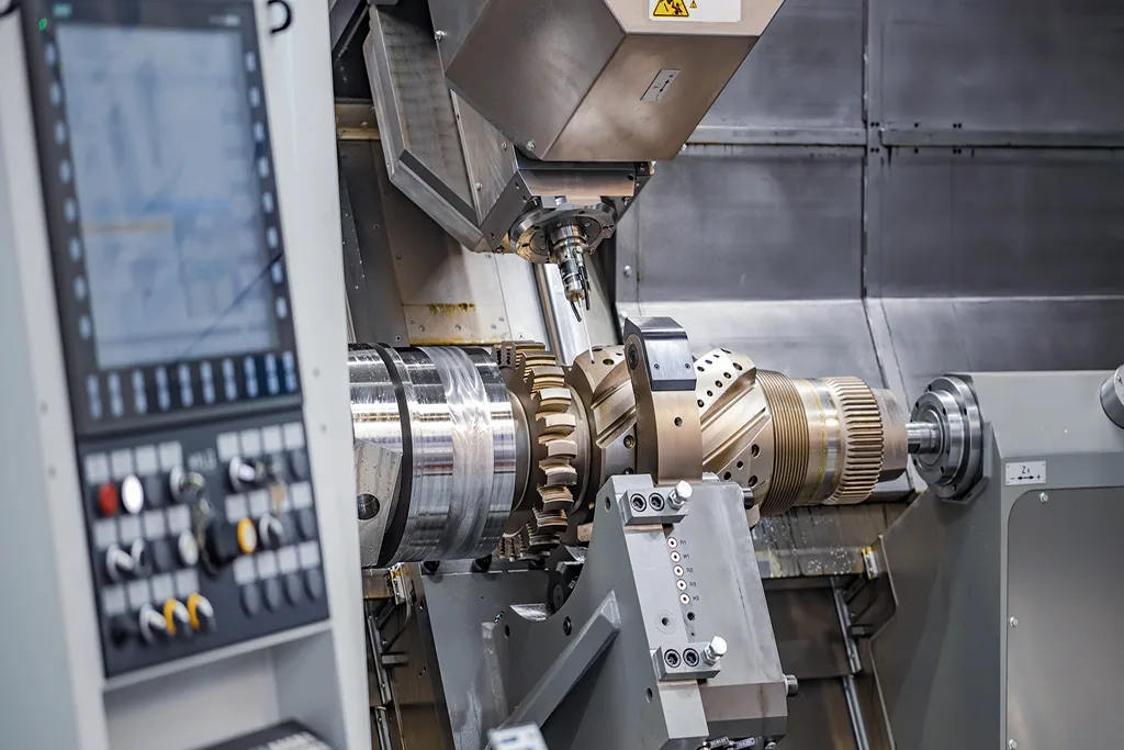 How Five-Axis CNC Machining Surpasses Traditional Machining