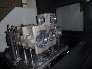 What should we pay attention to in CNC machining of box parts?